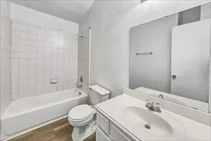 1631 Laura Anne Dr, Houston, TX 77049 - Photo 14