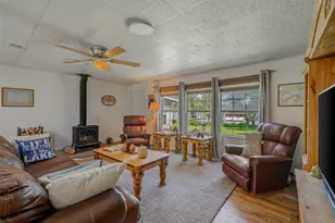 11001 Clyde Acord Rd, Franklin, TX 77856 - Photo 12