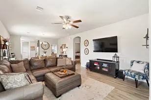 5108 Frisch St, Houston, TX 77048 - Photo 6