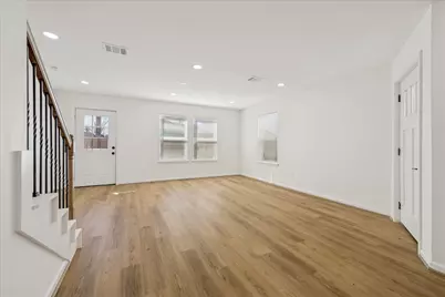 9913 Porto Rico Road #B, Houston, TX 77041 - Photo 14