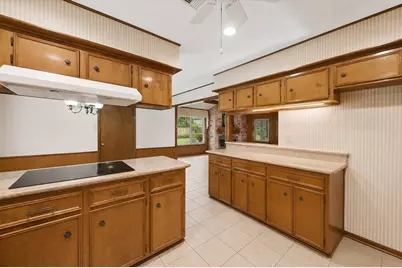 1926 Twin Springs, Kingwood, TX 77339 - Photo 14