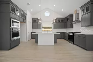 4138 Hazy Rock Ln, League City, TX 77573 - Photo 2