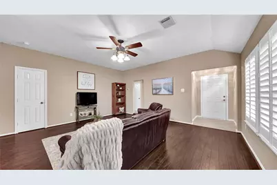2411 Colonial Springs Lane, Spring, TX 77386 - Photo 8