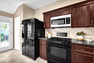 2411 Colonial Springs Ln, Spring, TX 77386 - Photo 4