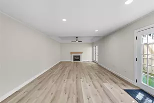 2243 W Alabama St, Houston, TX 77098 - Photo 6