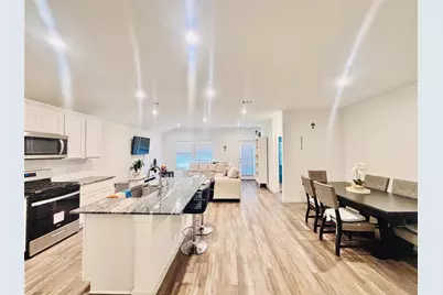 1119 Fringed Bluestar Drive, Rosharon, TX 77583 - Photo 4