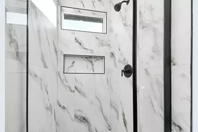 5531 Nielan Street #B, Houston, TX 77028 - Photo 24