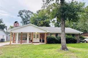 1771 Woodway Dr, Woodbranch, TX 77357 - Photo 2
