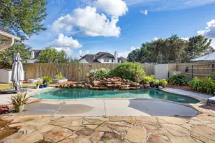 1007 Hyland Ln, League City, TX 77573 - Photo 1