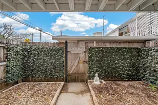 4040 San Felipe St, Houston, TX 77027 - Photo 20