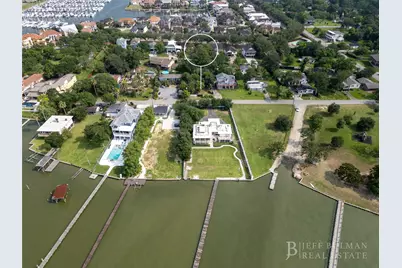 1825 Cove Park Drive, Kemah, TX 77565 - Photo 1