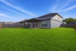 14348 High Hl Dr, Conroe, TX 77303 - Photo 20