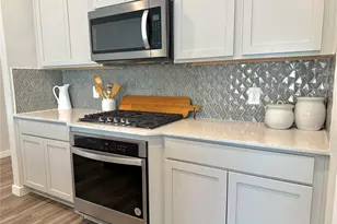 14273 Lake Lodge Dr, Conroe, TX 77384 - Photo 6