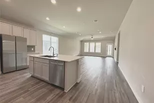 14273 Lake Lodge Dr, Conroe, TX 77384 - Photo 12