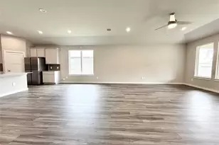 14273 Lake Lodge Dr, Conroe, TX 77384 - Photo 16