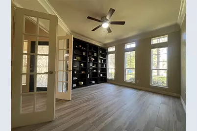 66 Fulshear Court, The Woodlands, TX 77382 - Photo 12