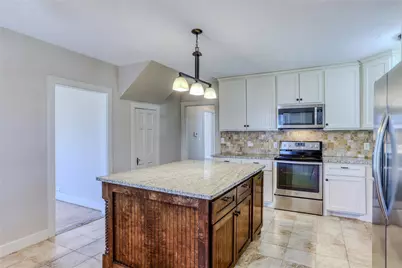 252 S Bell Street, Bellville, TX 77418 - Photo 10