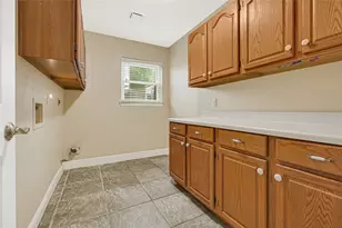 29 Dover Dr, Conroe, TX 77304 - Photo 12