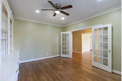 4418 Jane Street, Bellaire, TX 77401 - Photo 10