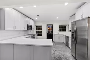 3714 Eagle St, Houston, TX 77004 - Photo 2