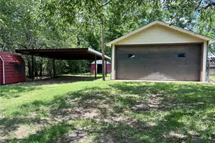 620 W Houston St, Lovelady, TX 75851 - Photo 8