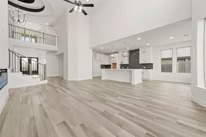 10607 Dina Yellow Drive, Cypress, TX 77433 - Photo 4