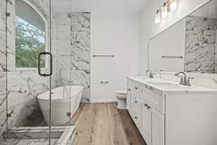 2828 Ave O 1/2, Galveston, TX 77550 - Photo 14