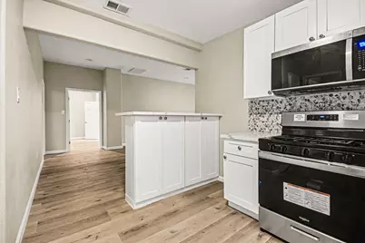 2828 Avenue O 1/2, Galveston, TX 77550 - Photo 10