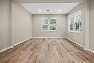 2828 Ave O 1/2, Galveston, TX 77550 - Photo 12
