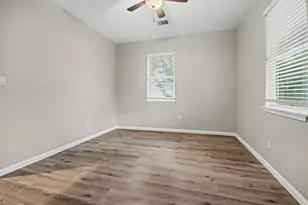 2828 Ave O 1/2, Galveston, TX 77550 - Photo 20