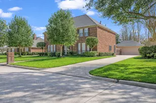 14203 Verde Mar Ln, Houston, TX 77095 - Photo 2