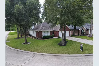 47 Hidden Meadow Drive, The Woodlands, TX 77382 - Photo 1