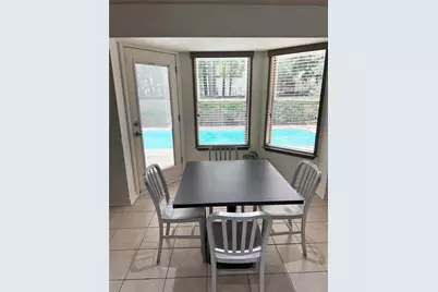 47 Hidden Meadow Drive, The Woodlands, TX 77382 - Photo 18