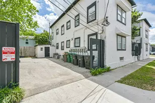 415 Fairview Ave, Houston, TX 77006 - Photo 8