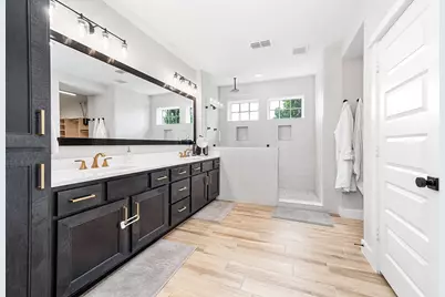 3102 Somerset Levens Lane, Houston, TX 77055 - Photo 18