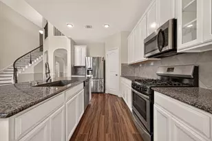 11202 Bluewater Lagoon Cir, Cypress, TX 77433 - Photo 4