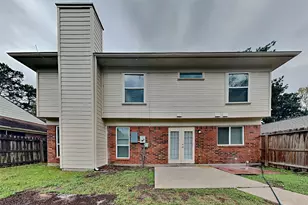 9411 Bayou Bluff Dr, Spring, TX 77379 - Photo 18