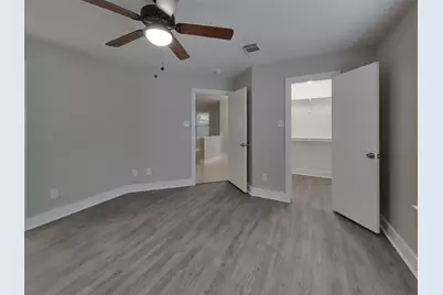 18167 Woodsdale Court, Porter, TX 77365 - Photo 6