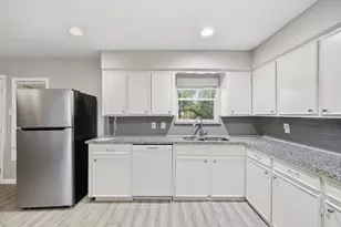 5809 Melanite Ave, Houston, TX 77053 - Photo 10