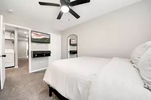 7963 Birmingham St, Houston, TX 77028 - Photo 18