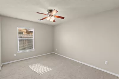10015 Lynnwood Drive, Baytown, TX 77521 - Photo 22