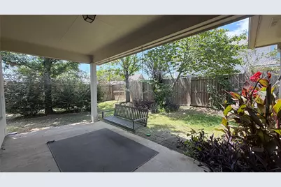 10015 Lynnwood Drive, Baytown, TX 77521 - Photo 24