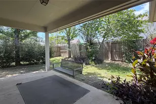 10015 Lynnwood Dr, Baytown, TX 77521 - Photo 24