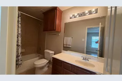 10015 Lynnwood Drive, Baytown, TX 77521 - Photo 20