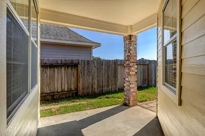 10348 Stone Gate Drive, Conroe, TX 77385 - Photo 22