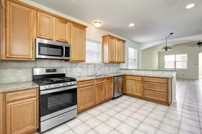 10348 Stone Gate Drive, Conroe, TX 77385 - Photo 6