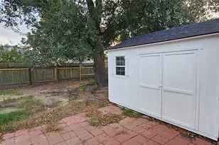 19327 Cypress Bay Dr, Katy, TX 77449 - Photo 14