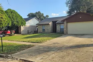 19327 Cypress Bay Dr, Katy, TX 77449 - Photo 4