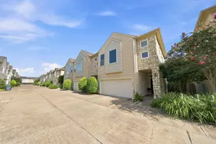 3808 Center Plaza Dr, Houston, TX 77007 - Photo 2