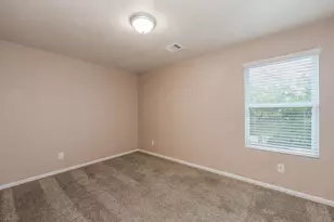 8115 Redbud Point Ln, Houston, TX 77049 - Photo 20